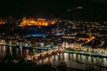 Heidelberg bei Nacht mit Alte Brücke - Foto: Frank Schindelbeck Fotografie